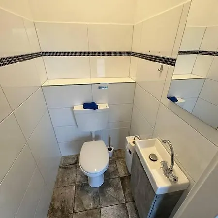 Ubernachtunsmoglichkeit * Hamdorf